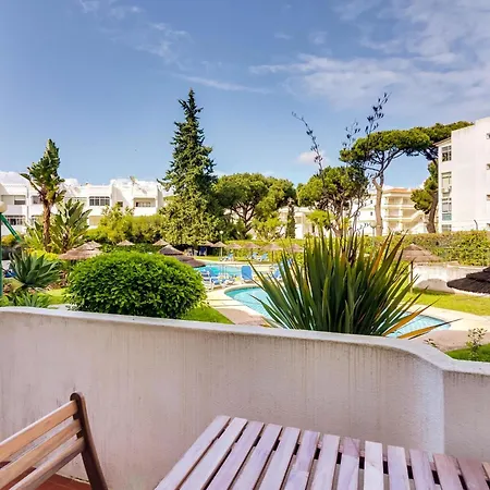 Alvaflor Com Piscina - Vilamoura Apartamento *