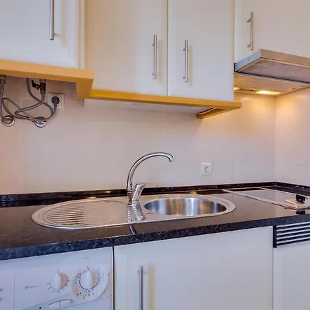 Alvaflor Com Piscina - Vilamoura クアルテイラ