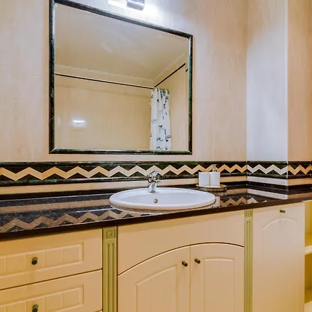 Alvaflor Com Piscina - Vilamoura Apartment Quarteira